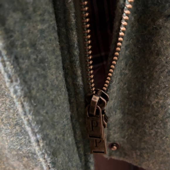 Pendleton Olive Green Pea Coat with Faux Fur Trim - Picture 5 of 6